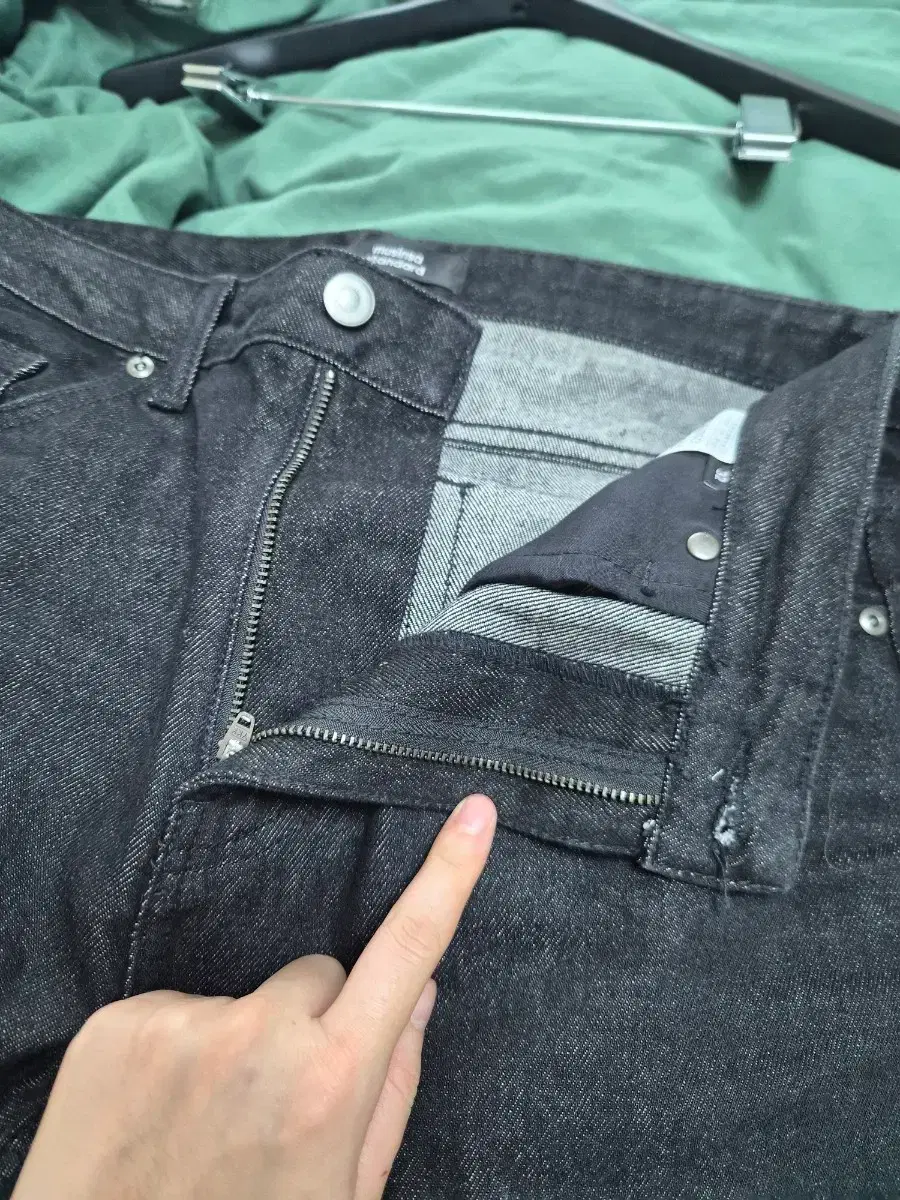 thumbnail-4